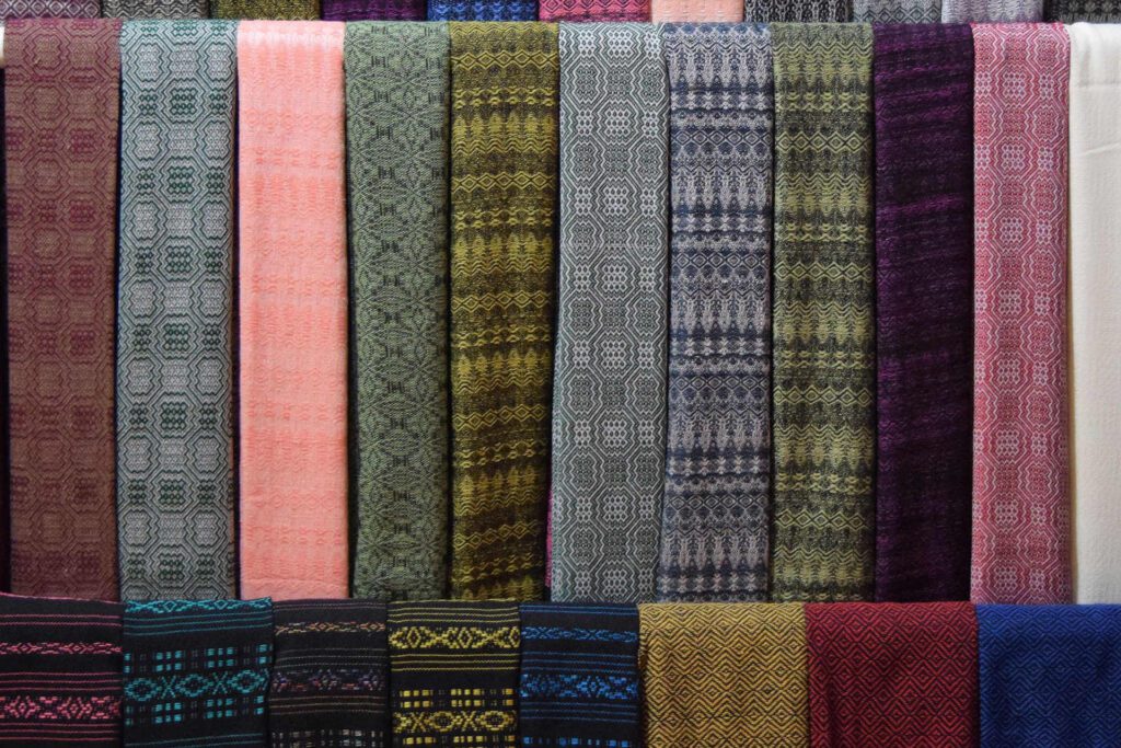 La Casa Del Rebozo-Artesanías en Oaxaca-Textiles de Algodón-El Rebozo